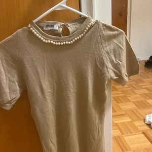 Elegant top in good condition small size